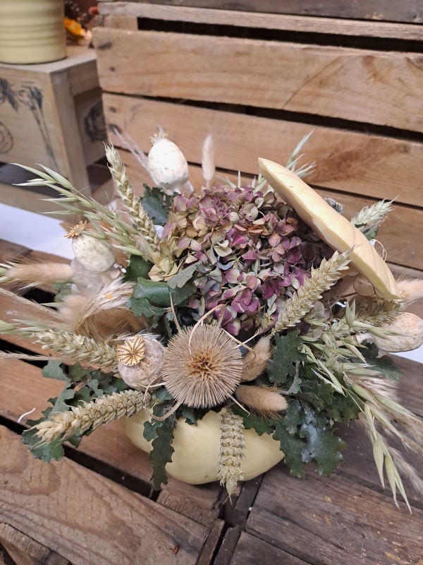 Baby Pumpkin   Dried Arrangement