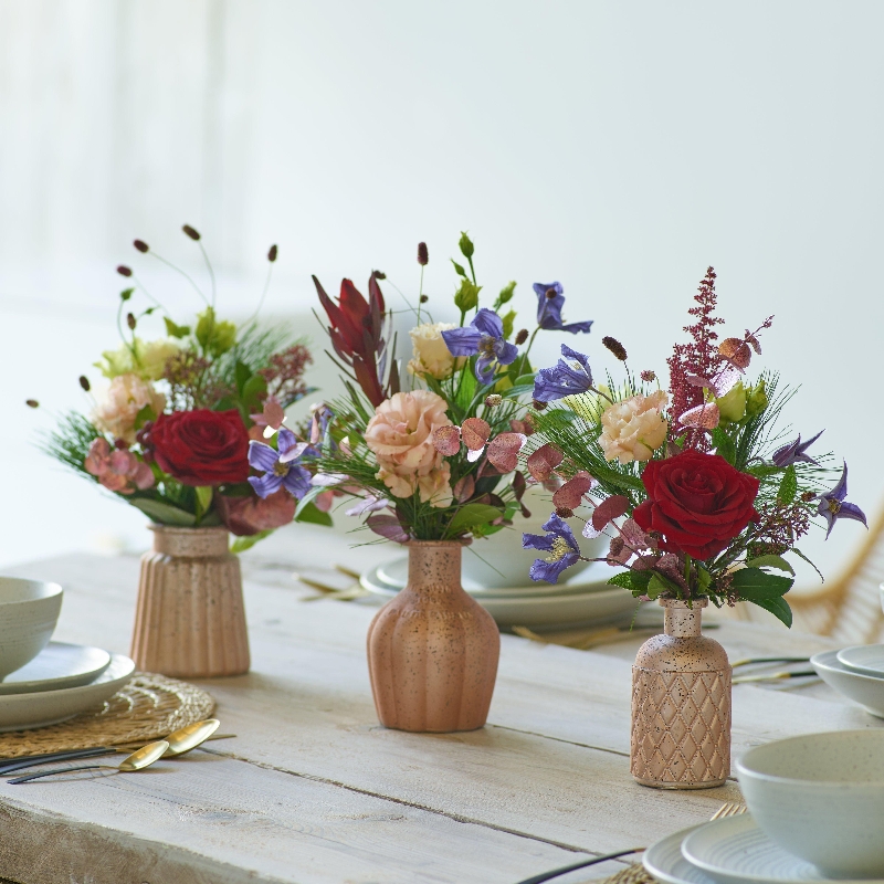 Christmas Table Arrangement